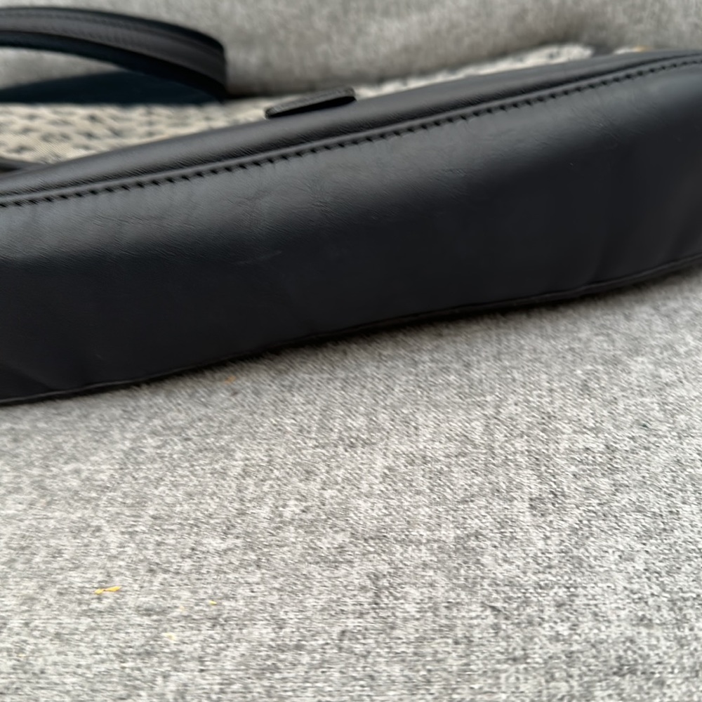 Louis Vuitton Minillin Navy and Gray Shoulder Bag - Picture 7 of 11